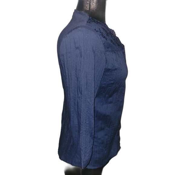 Kim Rogers Petite Blue Button Front Cropped Sleeve Blouse - Picture 4 of 7